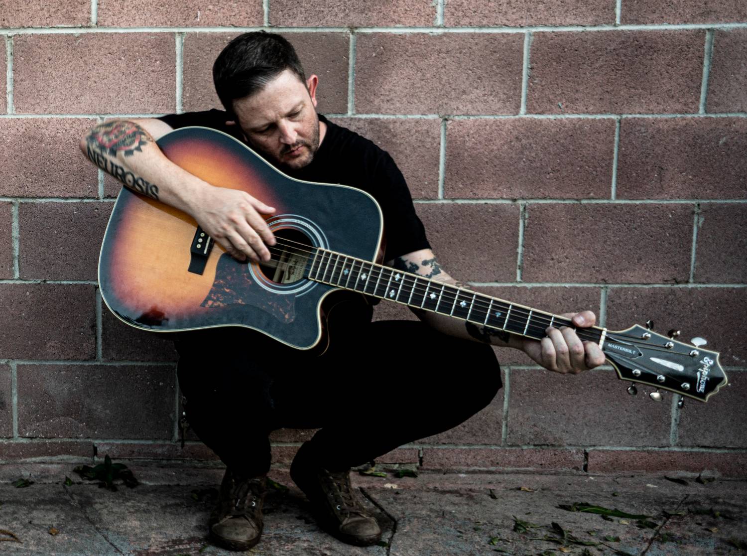 Bob Wayne goes "Rogue" and hits the road to break world record